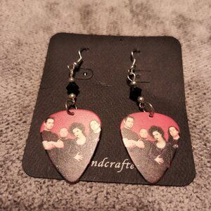 EVANESCENCE GROUP GUITAR PICK EARRINGS